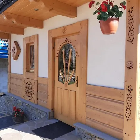 شاليه Na Brzyzku Z Jacuzzi I Widokiem زاكوباني