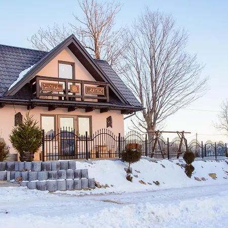 Na Brzyzku Z Jacuzzi I Widokiem شاليه *