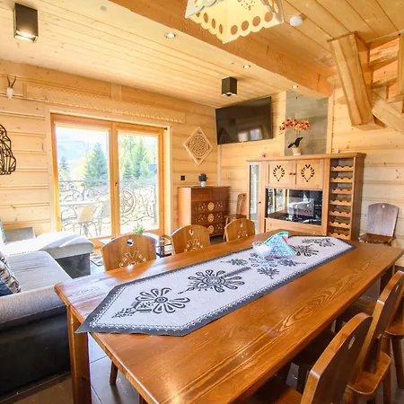 Alpesi faház Na Brzyzku Z Jacuzzi I Widokiem Na Gory Zakopane