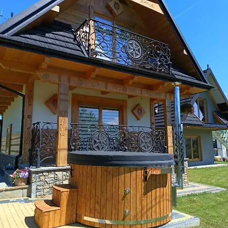 Na Brzyzku Z Jacuzzi I Widokiem Na Góry Zakopane