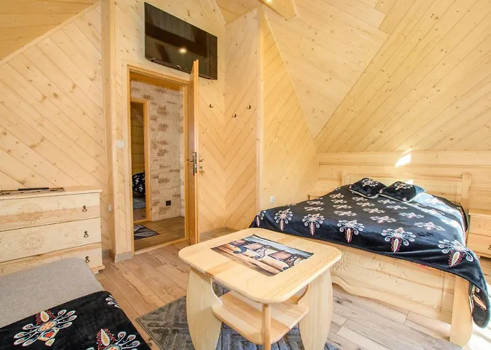 Na Brzyzku Z Jacuzzi I Widokiem Domek alpejski